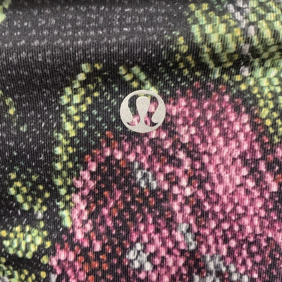 Lululemon high times 7/8 legging - Picture 10 of 13